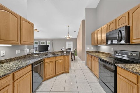 Villa ou maison à vendre à Tavares, Floride: 4 chambres, 231.79 m2 № 2430961 - photo 18