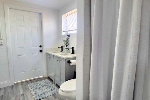 House in New Port Richey, Florida 3 bedrooms, 125.79 sq.m. № 2258227 - photo 22