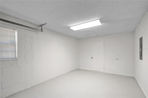 House in Ocala, Florida 3 bedrooms, 122.72 sq.m. № 1898795 - photo 27