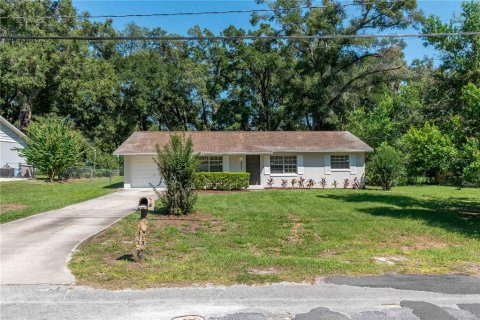 House in Ocala, Florida 3 bedrooms, 122.72 sq.m. № 1898795 - photo 2