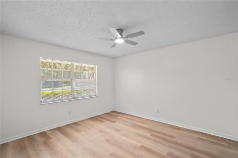House in Ocala, Florida 3 bedrooms, 122.72 sq.m. № 1898795 - photo 16