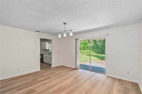 House in Ocala, Florida 3 bedrooms, 122.72 sq.m. № 1898795 - photo 8