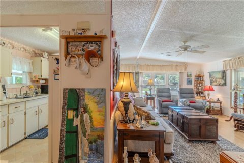 House in Lake Wales, Florida 3 bedrooms, 102.56 sq.m. № 1899951 - photo 8
