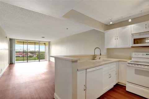 Copropriété à louer à Lauderhill, Floride: 2 chambres, 102.19 m2 № 1962299 - photo 8