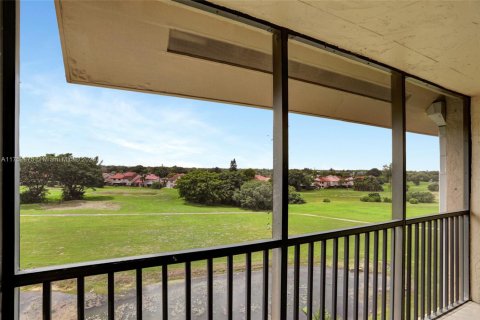 Copropriété à louer à Lauderhill, Floride: 2 chambres, 102.19 m2 № 1962299 - photo 25