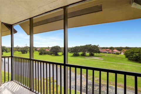 Copropriété à louer à Lauderhill, Floride: 2 chambres, 102.19 m2 № 1962299 - photo 24