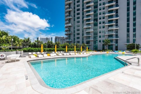 Condo in Miami, Florida, 1 bedroom № 2154230 - photo 26