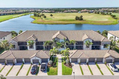 Condo à Bradenton, Floride, 2 chambres  № 2299210