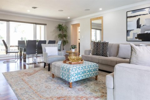 Casa en alquiler en Fort Lauderdale, Florida, 3 dormitorios, 187.66 m2 № 2060039 - foto 15