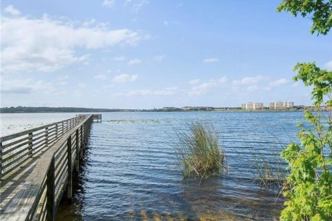 Condominio en alquiler en Orlando, Florida, 2 dormitorios, 96.8 m2 № 1876781 - foto 13