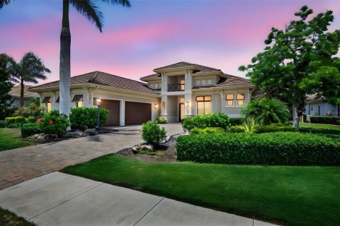 Casa en venta en Bradenton, Florida, 4 dormitorios, 282.79 m2 № 1789608 - foto 1