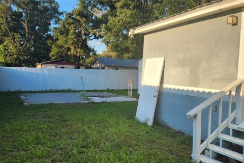 Propiedad comercial en venta en Tampa, Florida, 100.33 m2 № 2158058 - foto 16