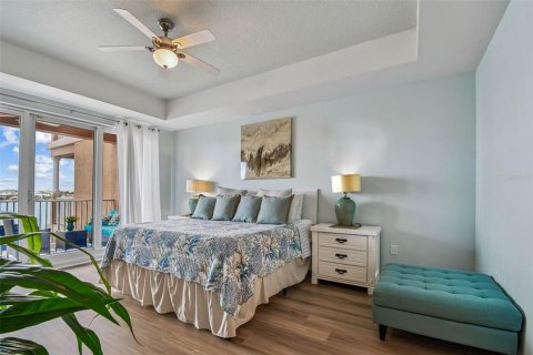 Condo in Clearwater, Florida, 3 bedrooms  № 2230557 - photo 13