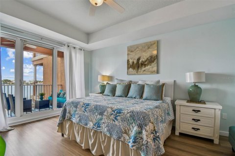 Condo in Clearwater, Florida, 3 bedrooms  № 2230557 - photo 14