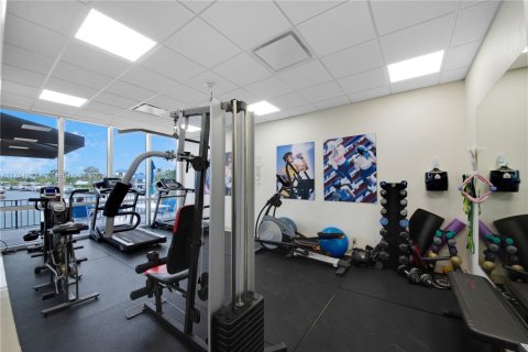 Condo in Pompano Beach, Florida, 2 bedrooms  № 1741936 - photo 4