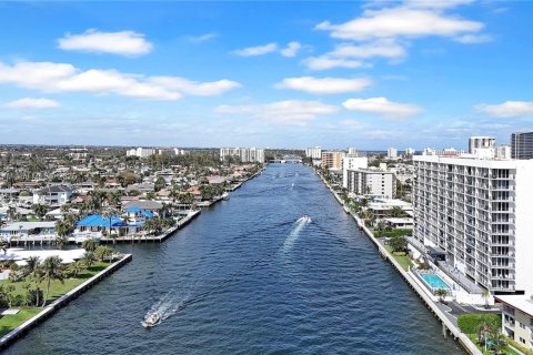 Condo in Pompano Beach, Florida, 2 bedrooms  № 1741936 - photo 17