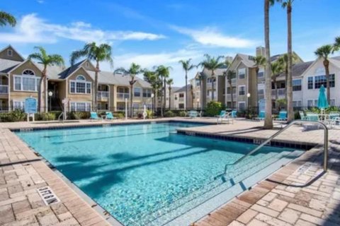 Condo à Orlando, Floride, 2 chambres  № 2143685
