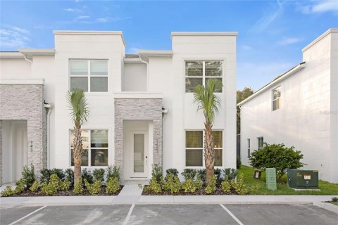 Touwnhouse à Clermont, Floride 4 chambres, 171.4 m2 № 2380836