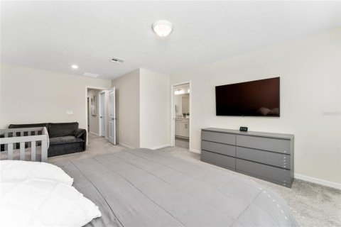 Touwnhouse à vendre à Orlando, Floride: 4 chambres, 168.06 m2 № 1917816 - photo 15