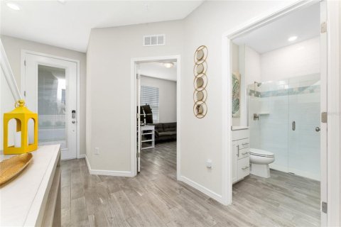 Touwnhouse à vendre à Orlando, Floride: 4 chambres, 168.06 m2 № 1917816 - photo 3
