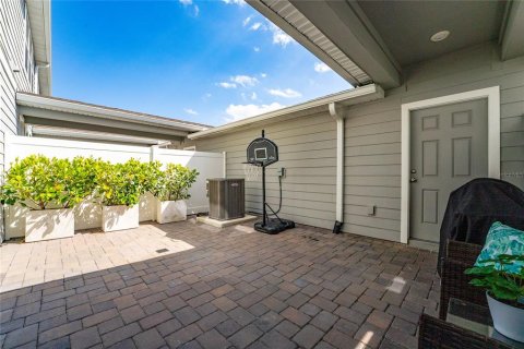 Touwnhouse à vendre à Orlando, Floride: 4 chambres, 168.06 m2 № 1917816 - photo 25