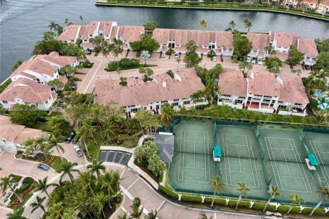 Condominio en alquiler en Aventura, Florida, 3 dormitorios, 249.91 m2 № 1980227 - foto 5