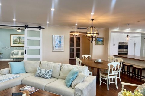 Condominio en alquiler en Aventura, Florida, 3 dormitorios, 249.91 m2 № 1980227 - foto 3