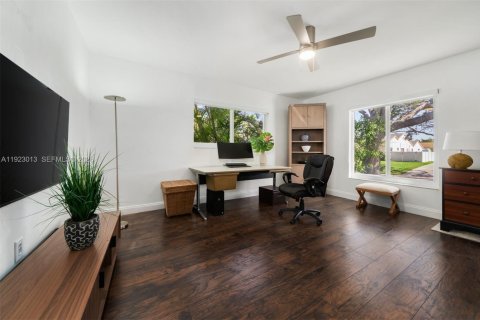 Villa ou maison à vendre à Pinecrest, Floride: 5 chambres, 287.9 m2 № 2009911 - photo 30