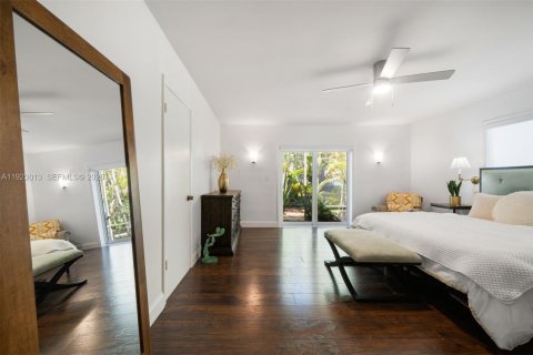 Villa ou maison à vendre à Pinecrest, Floride: 5 chambres, 287.9 m2 № 2009911 - photo 18
