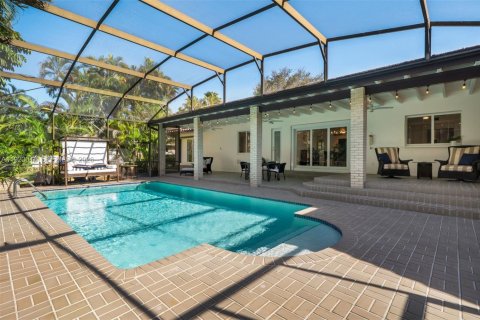Villa ou maison à vendre à Pinecrest, Floride: 5 chambres, 287.9 m2 № 2009911 - photo 25