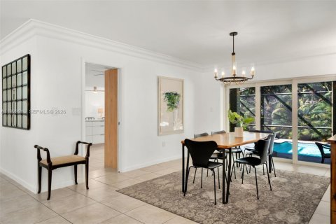 Villa ou maison à vendre à Pinecrest, Floride: 5 chambres, 287.9 m2 № 2009911 - photo 8