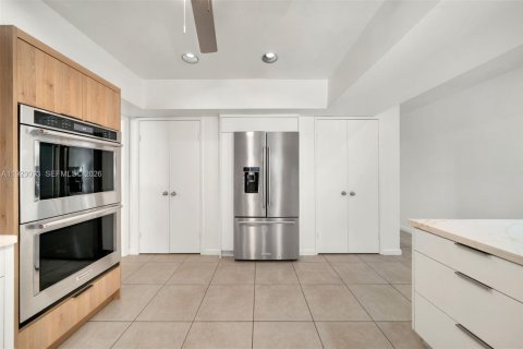 Villa ou maison à vendre à Pinecrest, Floride: 5 chambres, 287.9 m2 № 2009911 - photo 13