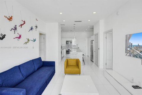 Copropriété à vendre à Hallandale Beach, Floride: 2 chambres, 95.69 m2 № 2088664 - photo 5