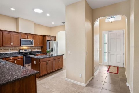 House in Summerfield, Florida 3 bedrooms, 161.28 sq.m. № 1912194 - photo 17