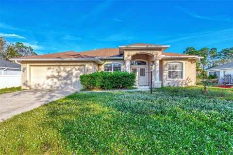 Casa en alquiler en North Port, Florida, 3 dormitorios, 169.73 m2 № 1789125 - foto 5