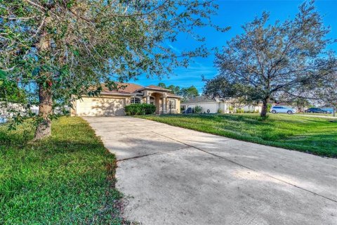 Casa en alquiler en North Port, Florida, 3 dormitorios, 169.73 m2 № 1789125 - foto 3