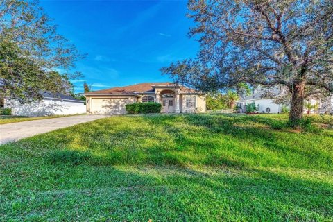 Casa en alquiler en North Port, Florida, 3 dormitorios, 169.73 m2 № 1789125 - foto 2