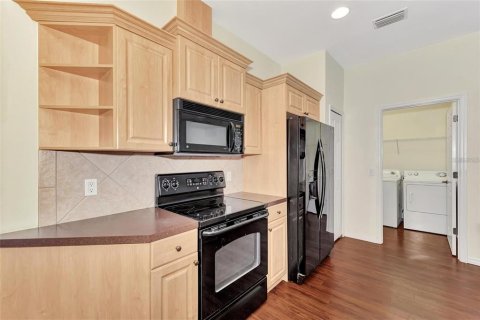 Casa en alquiler en North Port, Florida, 3 dormitorios, 169.73 m2 № 1789125 - foto 29