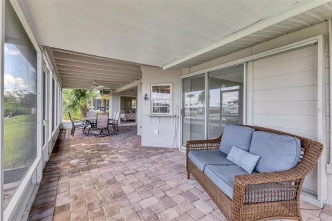 House in Englewood, Florida 2 bedrooms, 118.73 sq.m. № 1894333 - photo 25