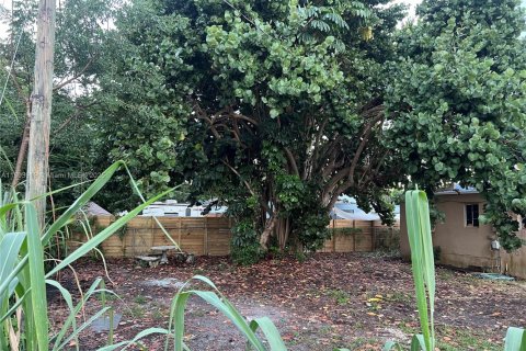 Casa en venta en Hollywood, Florida, 2 dormitorios, 62.71 m2 № 1945695 - foto 18