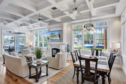 Casa en venta en Lighthouse Point, Florida, 4 dormitorios, 323.11 m2 № 2015934 - foto 11