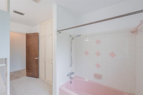 Villa ou maison à vendre à Eustis, Floride: 3 chambres, 123.37 m2 № 2342127 - photo 20