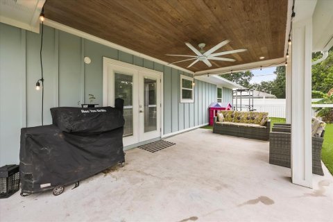 House in Edgewater, Florida 3 bedrooms, 139.35 sq.m. № 1761436 - photo 30