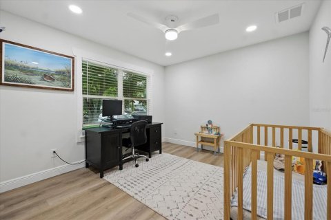 House in Edgewater, Florida 3 bedrooms, 139.35 sq.m. № 1761436 - photo 27