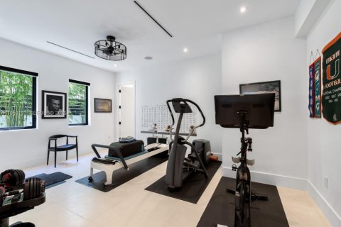 Villa ou maison à vendre à South Miami, Floride: 6 chambres, 628.67 m2 № 2007561 - photo 18