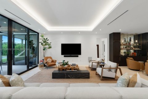 Villa ou maison à vendre à South Miami, Floride: 6 chambres, 628.67 m2 № 2007561 - photo 7