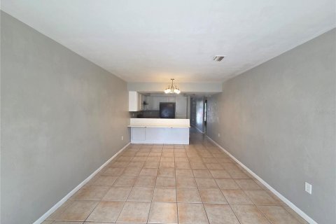 Appartement à louer à Lakeland, Floride: 2 chambres, 102.47 m2 № 1913015 - photo 3