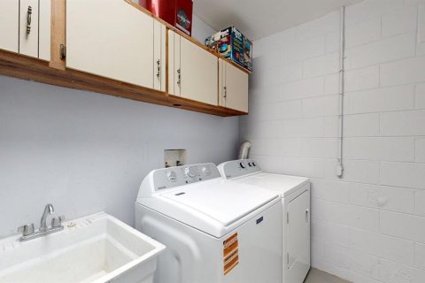 Villa ou maison à vendre à Palm Coast, Floride: 3 chambres, 190.64 m2 № 2287749 - photo 25