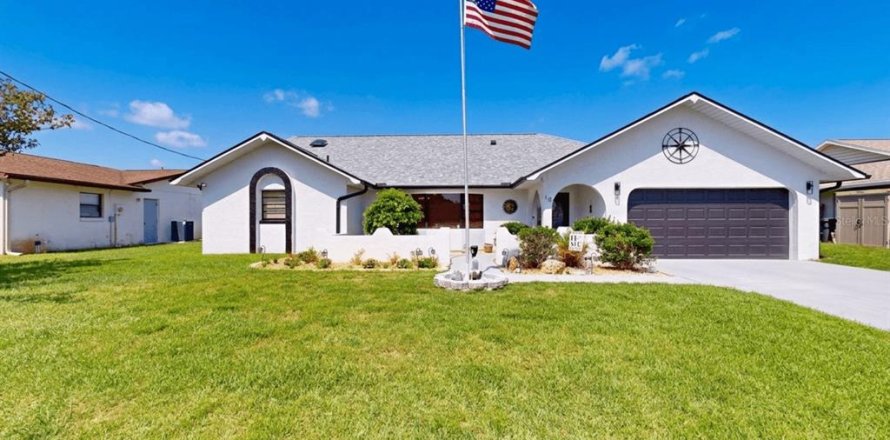 Villa ou maison à Palm Coast, Floride 3 chambres, 190.64 m2 № 2287749