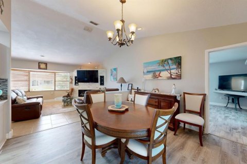 Villa ou maison à vendre à Palm Coast, Floride: 3 chambres, 190.64 m2 № 2287749 - photo 7